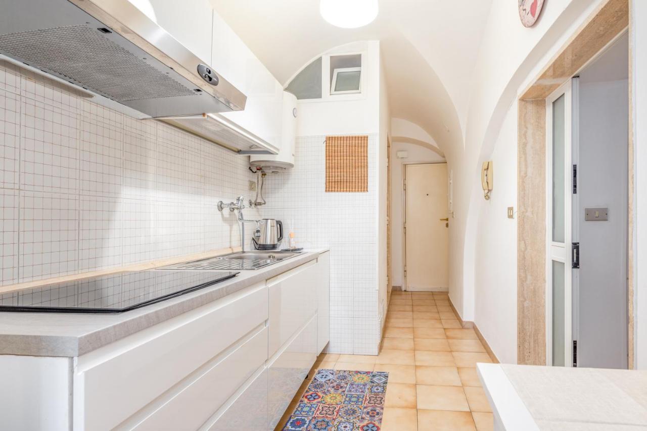 Stazione Centrale & Universita Lovely Apartment Bari Eksteriør billede
